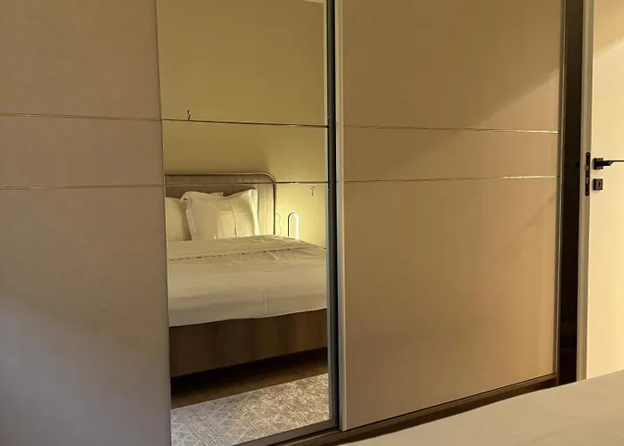 Apartamento Lucas Tirana